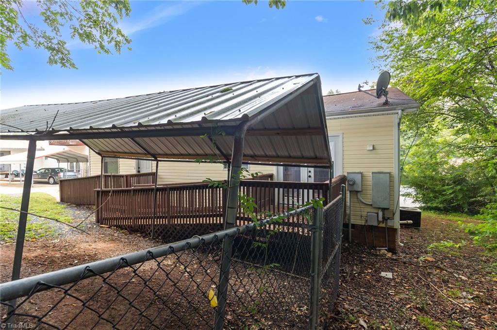 532 Cross Street Property Photo 29
