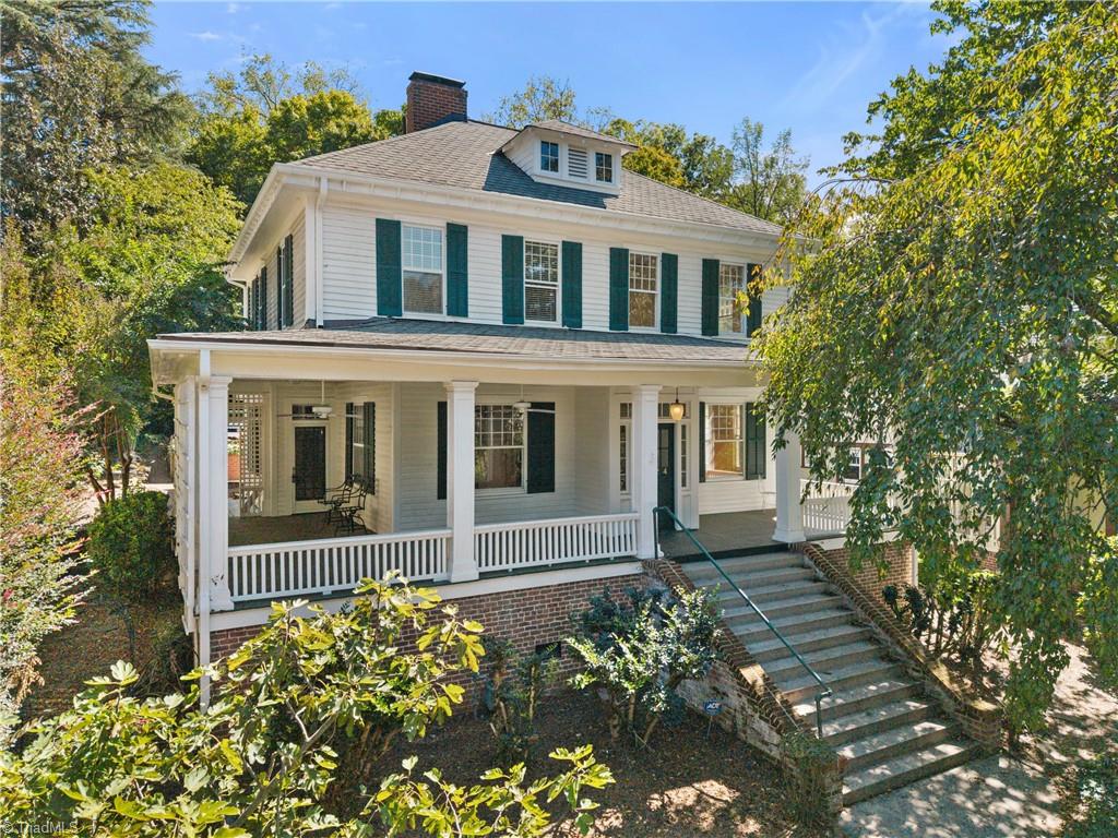 1224 Glade Street Property Photo 1