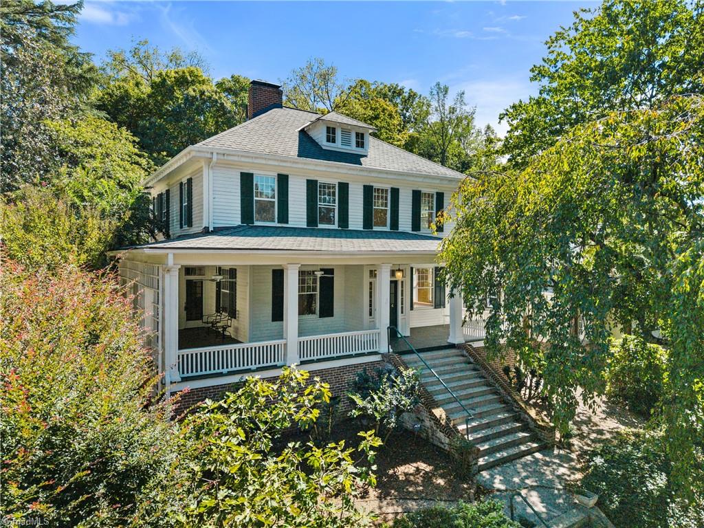 1224 Glade Street Property Photo 3