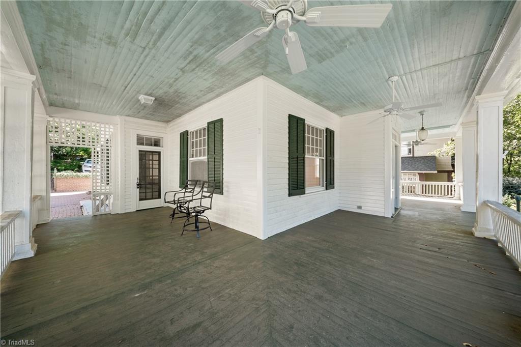 1224 Glade Street Property Photo 10