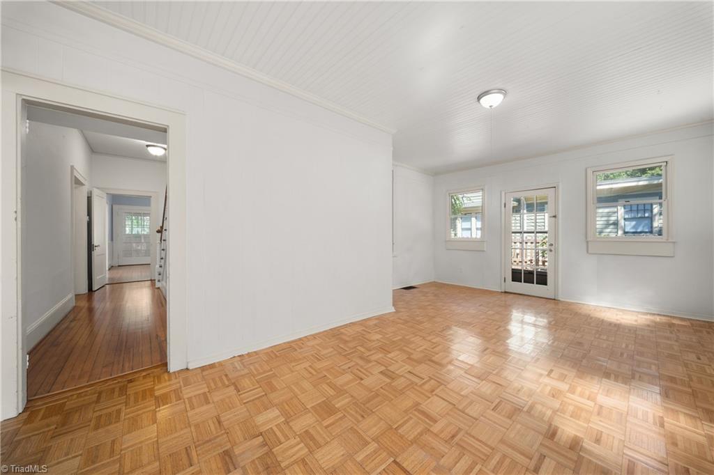 1224 Glade Street Property Photo 22