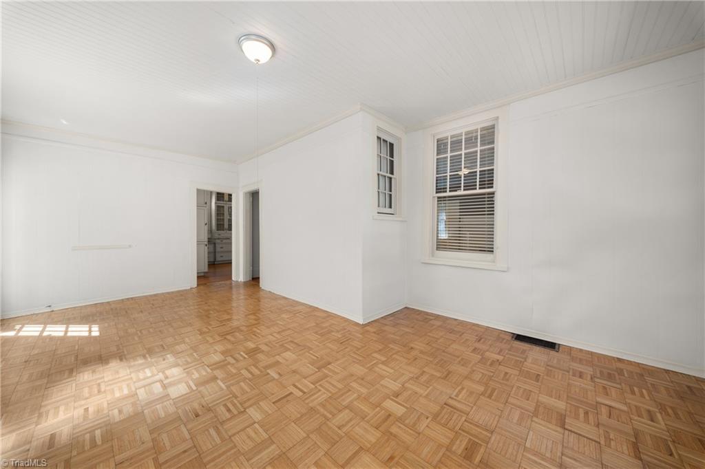 1224 Glade Street Property Photo 23