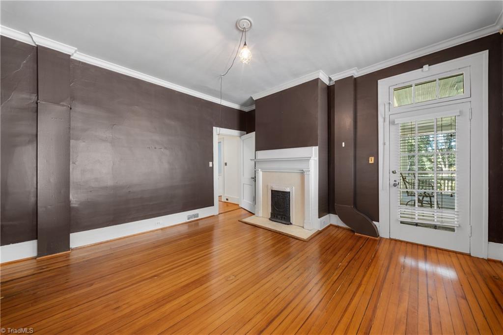 1224 Glade Street Property Photo 28