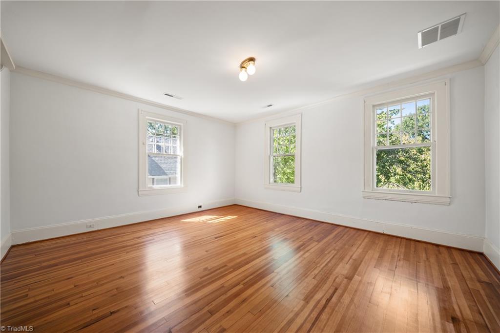 1224 Glade Street Property Photo 38