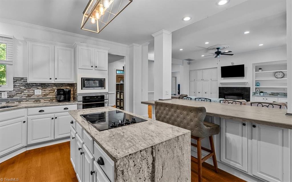1792 Ridge Oaks Drive Property Photo 11