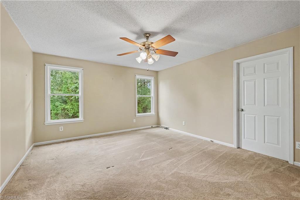 260 Overlook Drive Property Photo 18