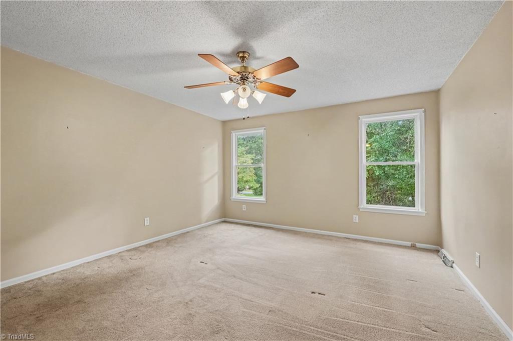 260 Overlook Drive Property Photo 19