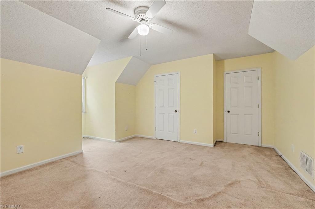 260 Overlook Drive Property Photo 25