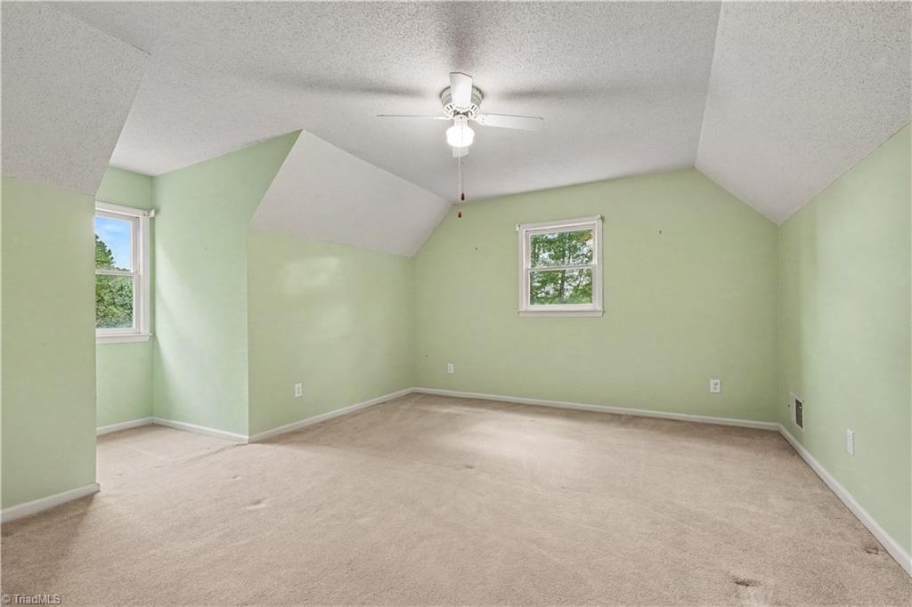 260 Overlook Drive Property Photo 28