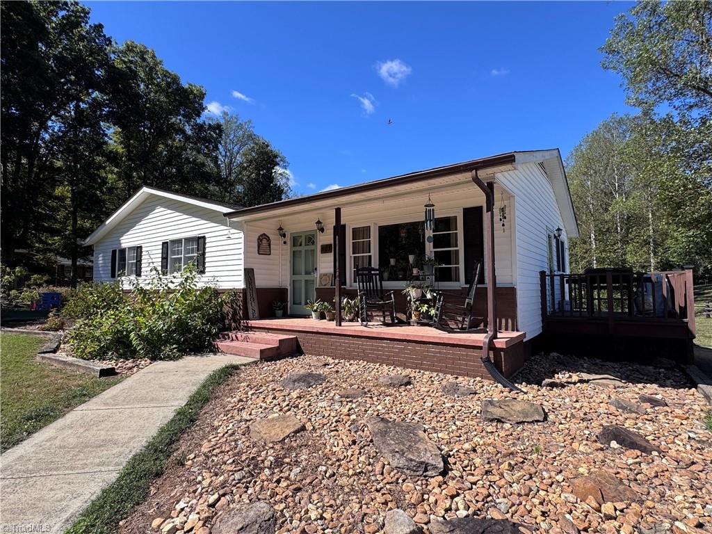 503 Sam Fulk Road Property Photo 1