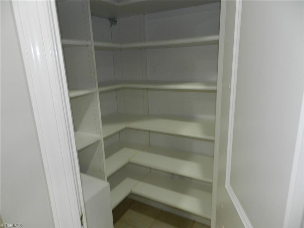 8246 Ipswich Court Property Photo 17