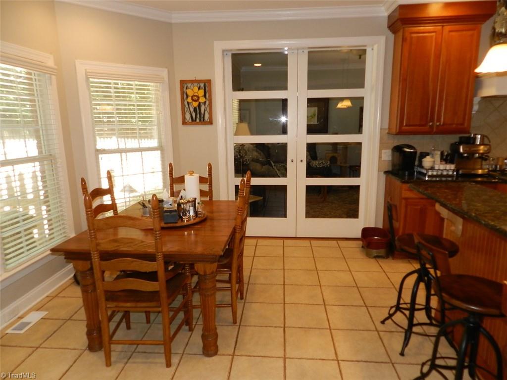 8246 Ipswich Court Property Photo 18