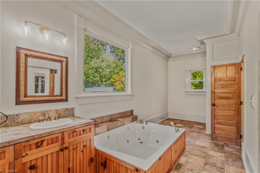 8217 Styers Ferry Road Property Photo 10