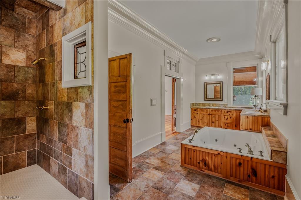 8217 Styers Ferry Road Property Photo 11