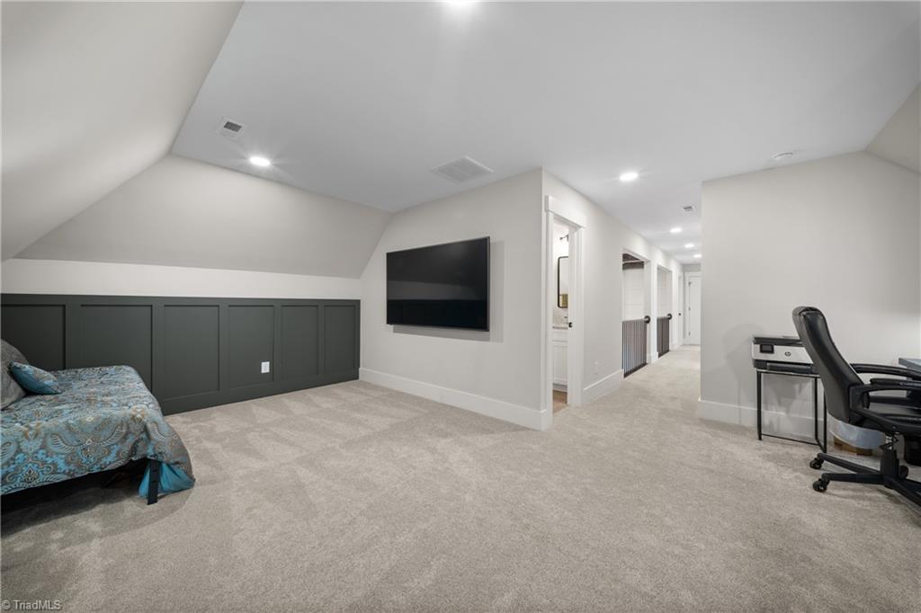 9270 Sparrow Hawk Court Property Photo 42