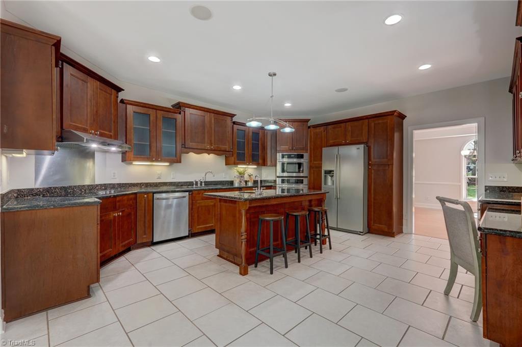 5219 Bethany Park Drive Property Photo 6