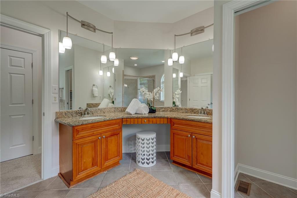 5219 Bethany Park Drive Property Photo 15