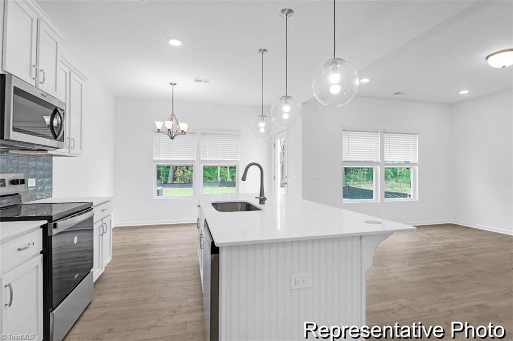 2731 Wood Valley Road # 23 Property Photo 11
