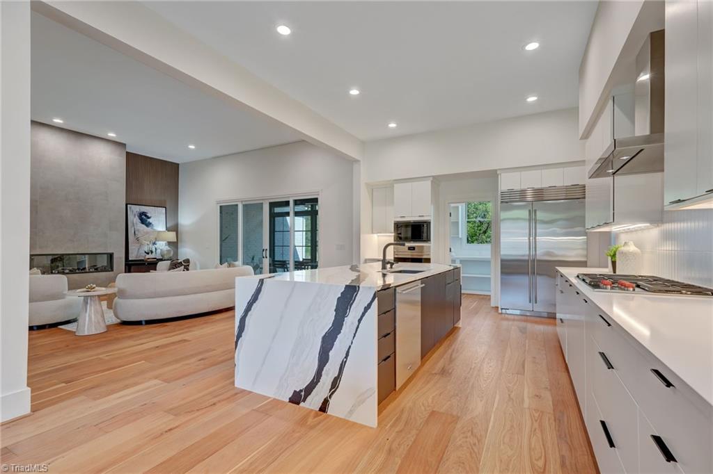 7618 Pemberley Drive Property Photo 10