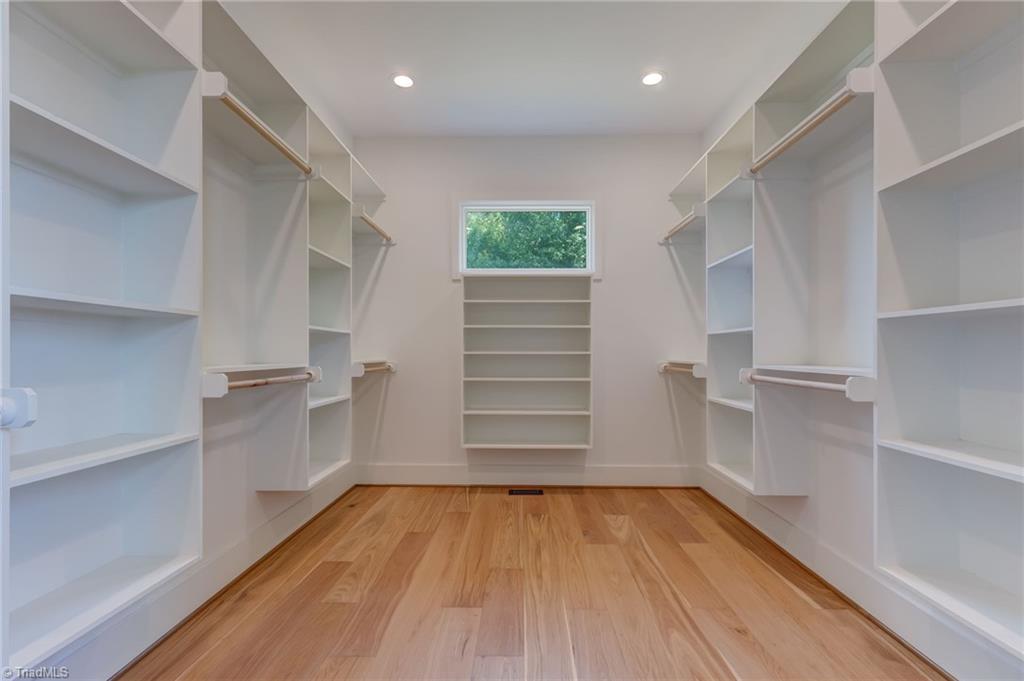 7618 Pemberley Drive Property Photo 18