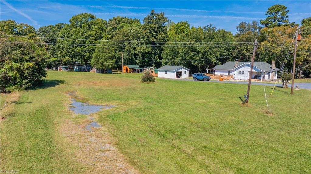 922 S Main Street Property Photo 18