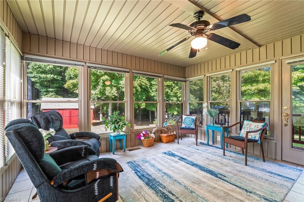 109 Victorian Court Property Photo 6