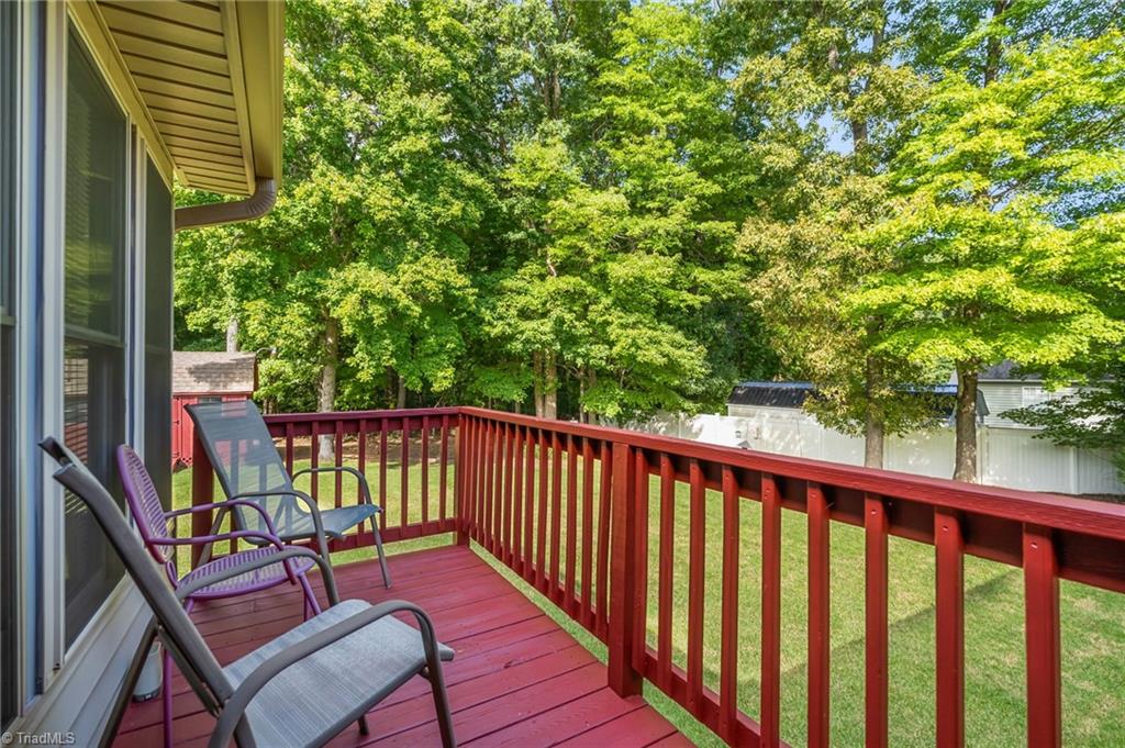109 Victorian Court Property Photo 8