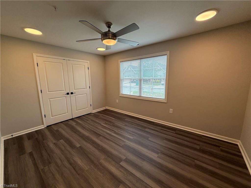 7085 Hanesbrook Circle Property Photo 6