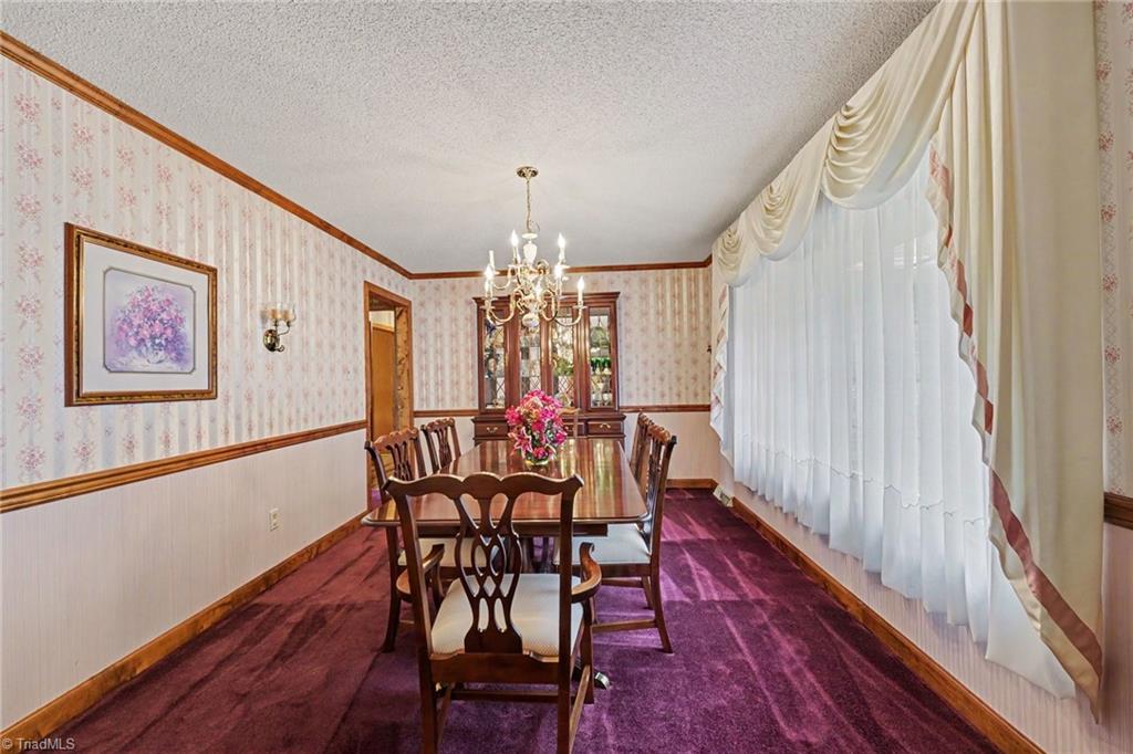 1812 Fred Hinshaw Road Property Photo 12