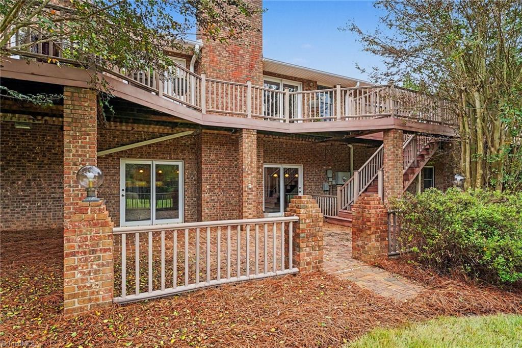 1812 Fred Hinshaw Road Property Photo 35