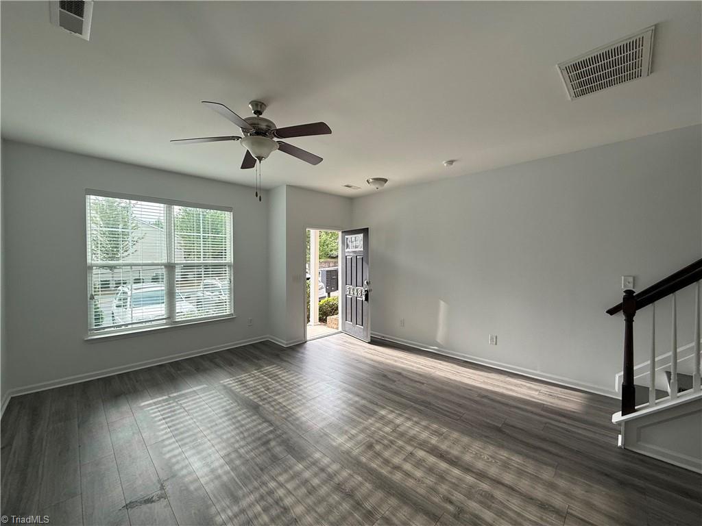 5448 Farm House Trail Property Photo 4