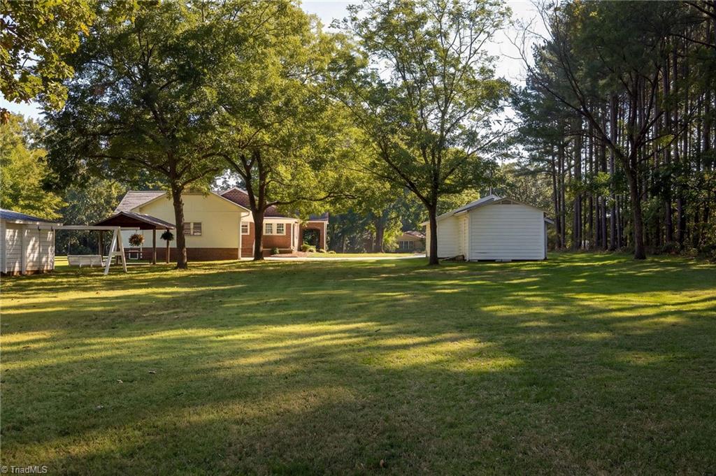 1036 Cunningham Road Property Photo 7