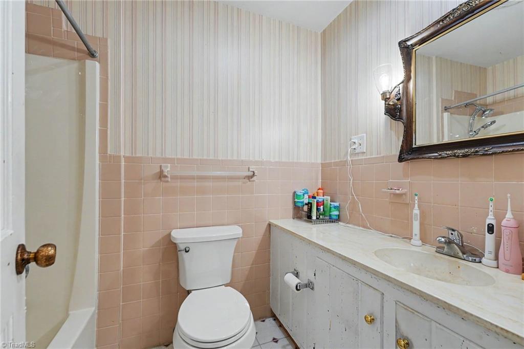 8800 Harwick Court Property Photo 30