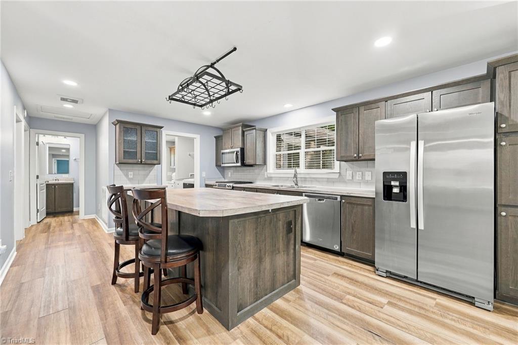 5665 Baptist Assembly Road Property Photo 10
