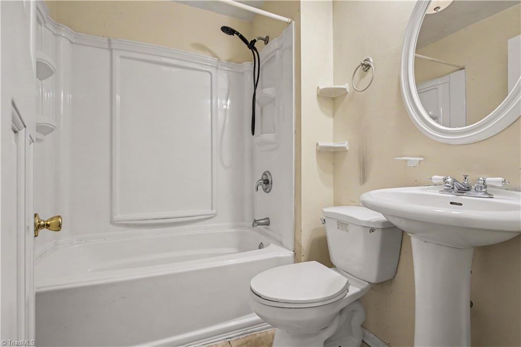 4660 Tobacco Street Property Photo 4