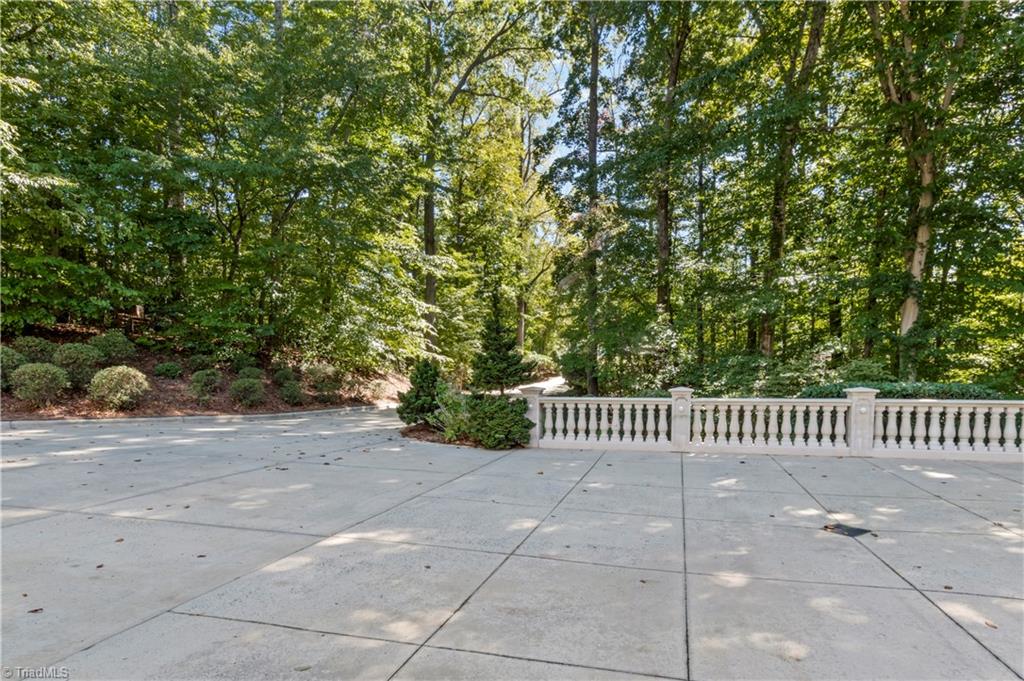 4620 Cherryhill Lane Property Photo 4