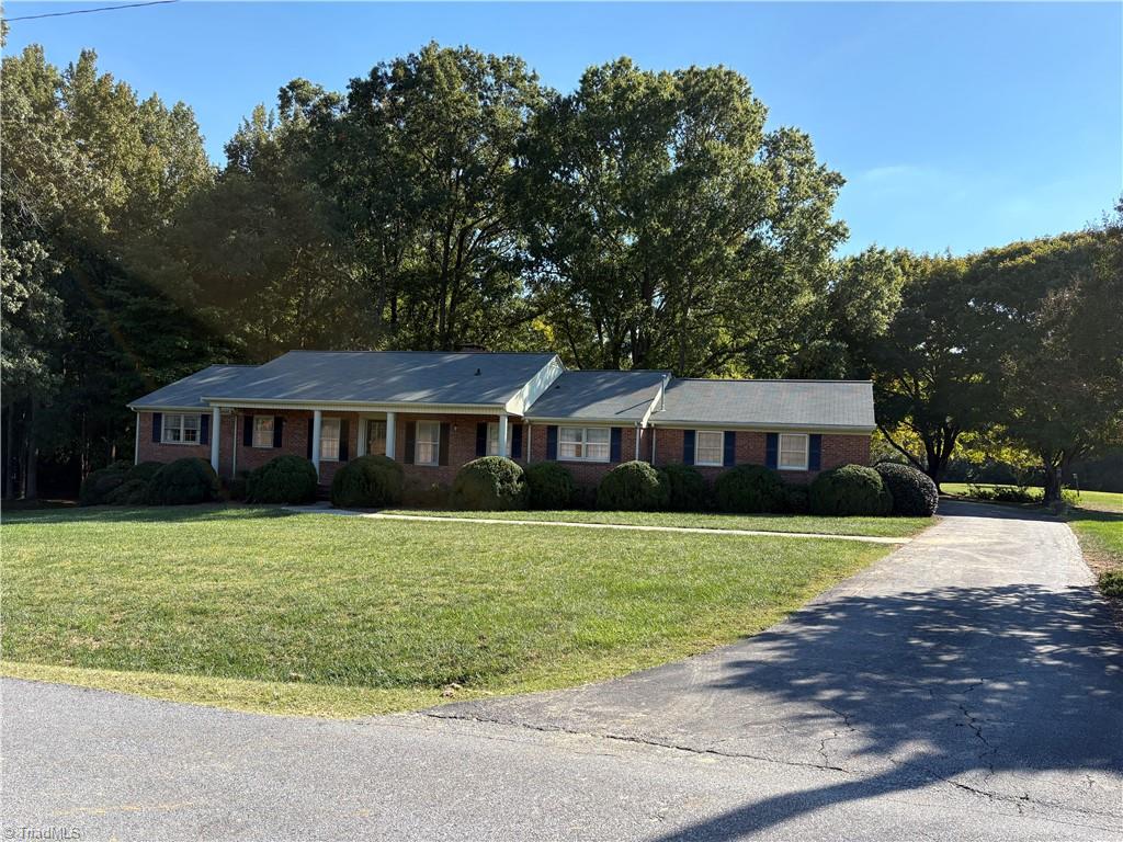 500 Shamrock Road Property Photo 3