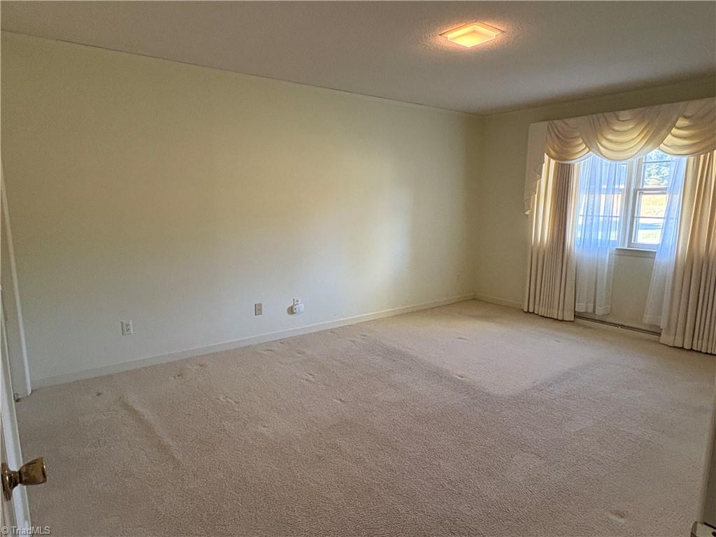 500 Shamrock Road Property Photo 12