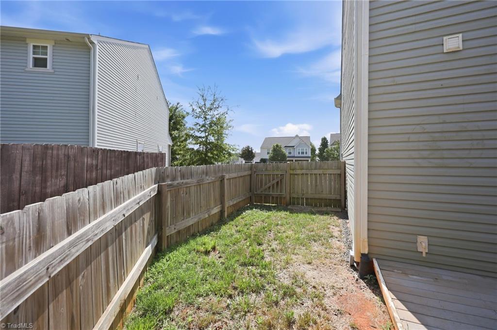 1602 Running Deer Drive Property Photo 31