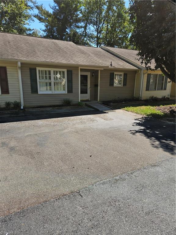 3625 Swaim Court Property Photo 1