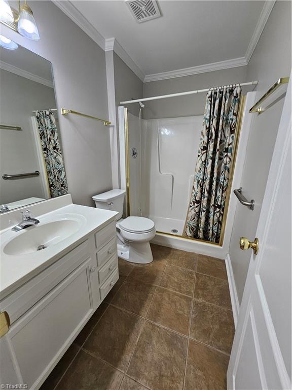 3625 Swaim Court Property Photo 9