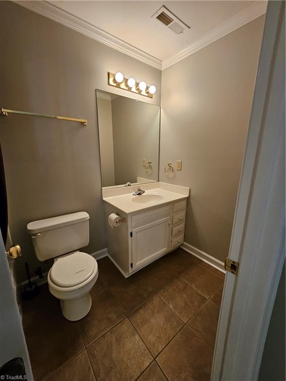 3625 Swaim Court Property Photo 12