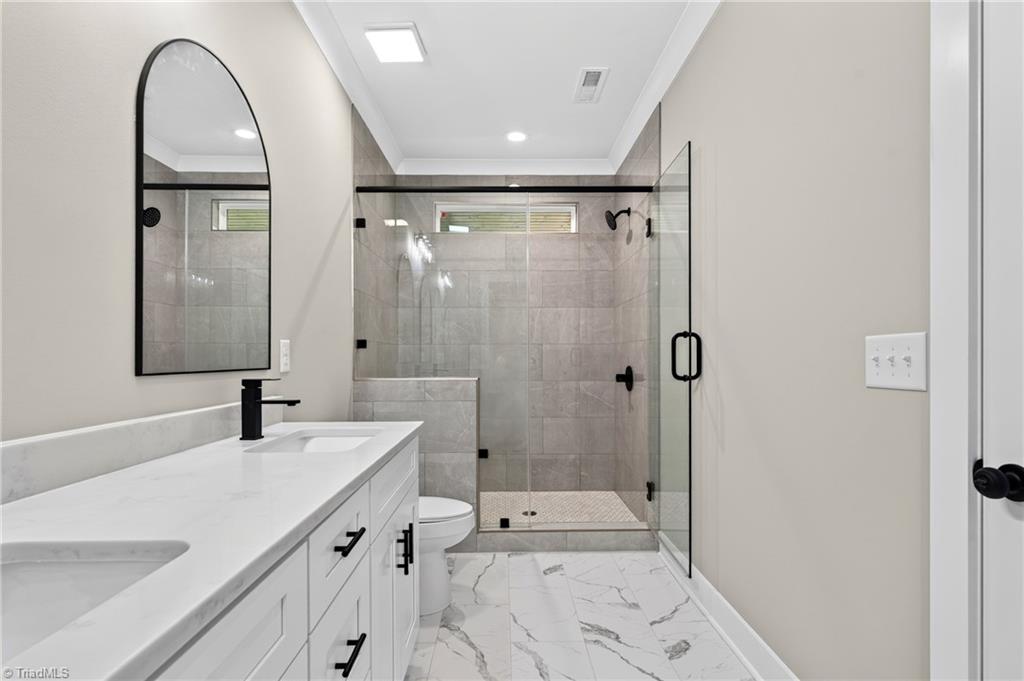5405 Monterey Glen Court Property Photo 18