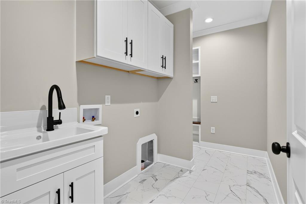 5405 Monterey Glen Court Property Photo 33