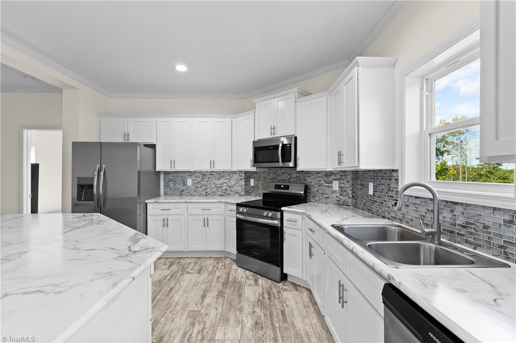 667 Jessup Grove Church Road Property Photo 12