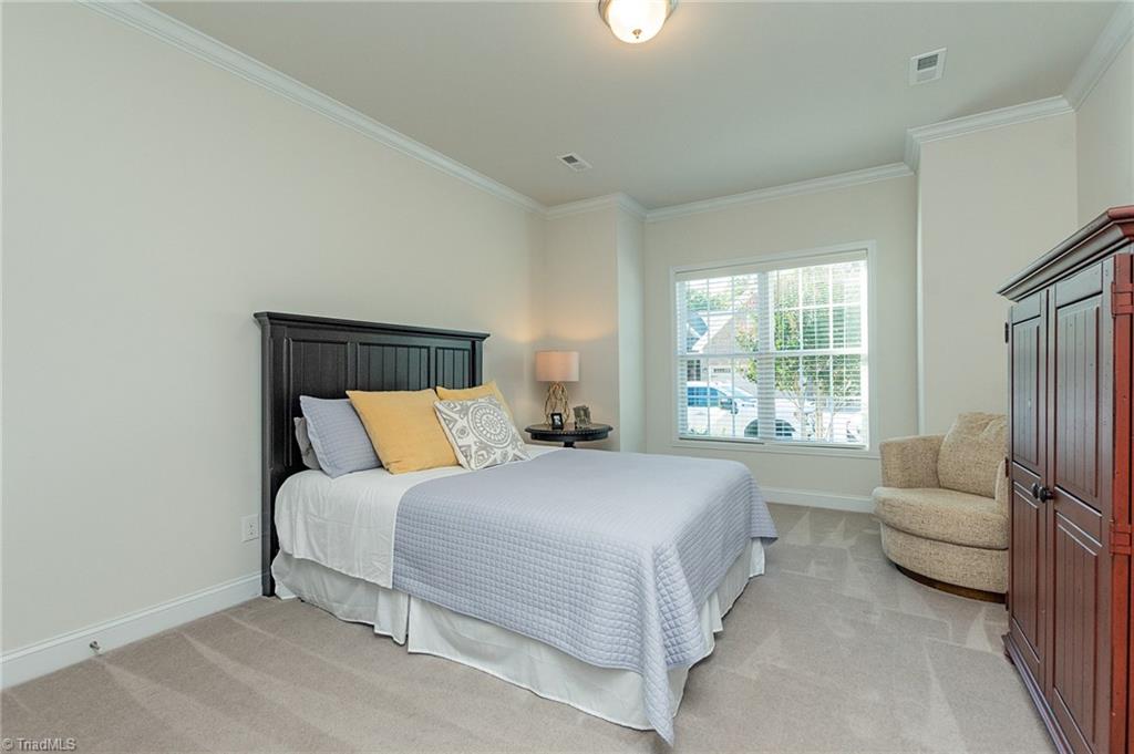 1003 Suzanne Lane Property Photo 13