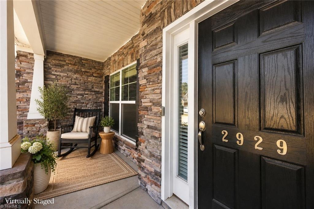 2929 Fernley Court Property Photo 2