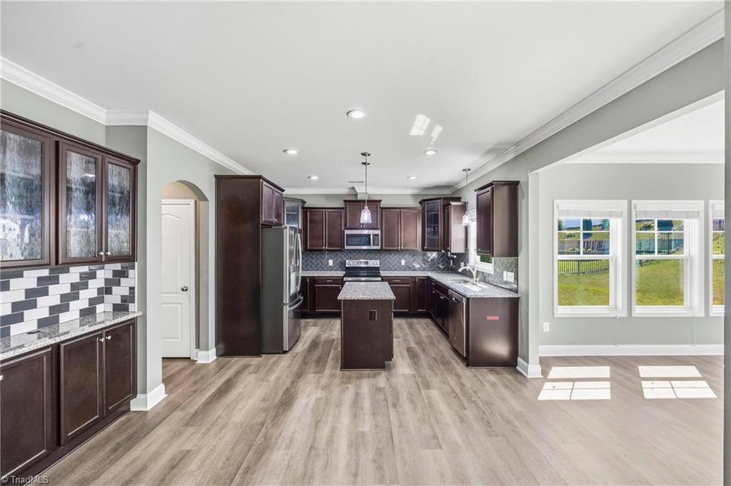 2929 Fernley Court Property Photo 13