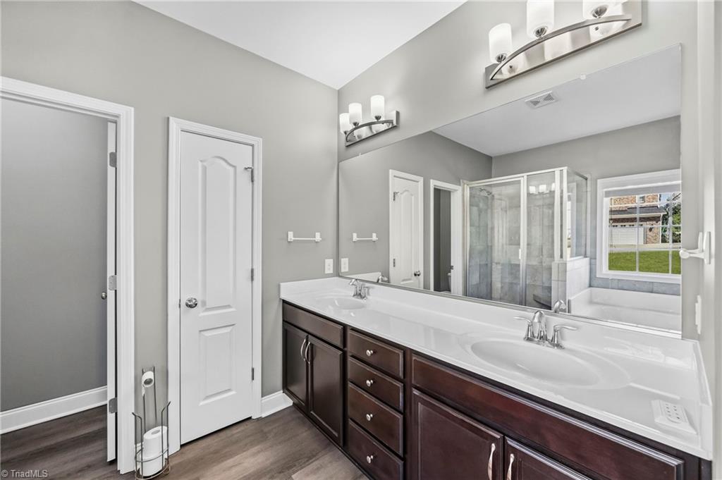 2929 Fernley Court Property Photo 22