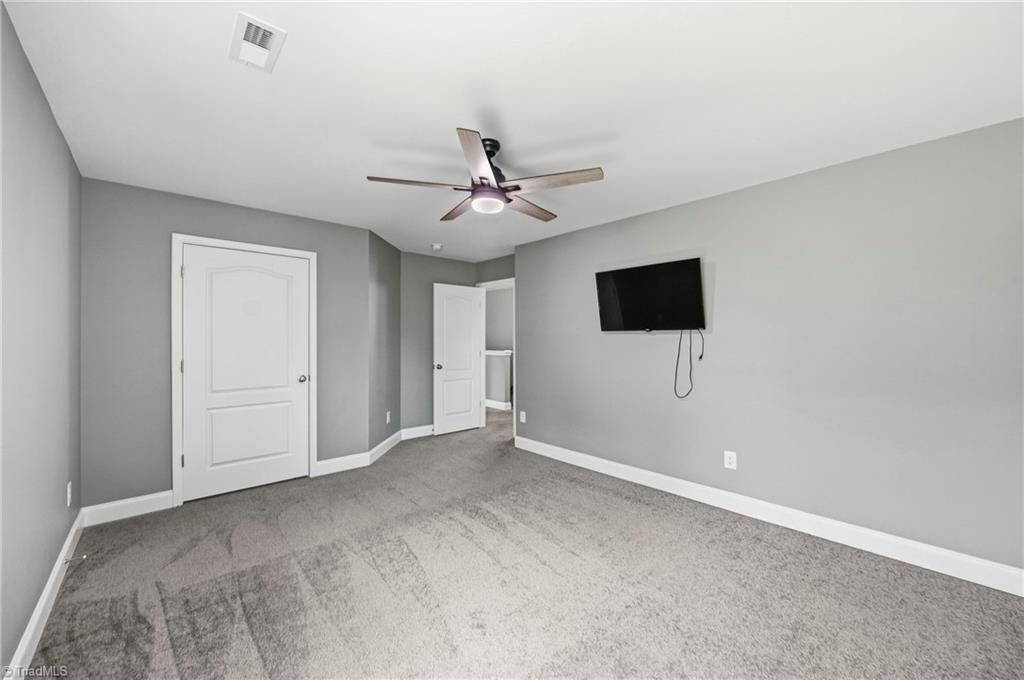 2929 Fernley Court Property Photo 31